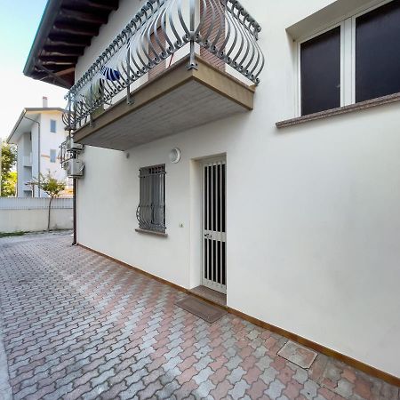 Casa Guglielmo E Anna Villa Lignano Sabbiadoro Luaran gambar