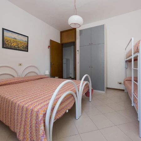 Casa Guglielmo E Anna Villa Lignano Sabbiadoro Luaran gambar
