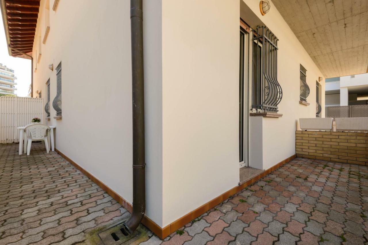 Casa Guglielmo E Anna Villa Lignano Sabbiadoro Luaran gambar